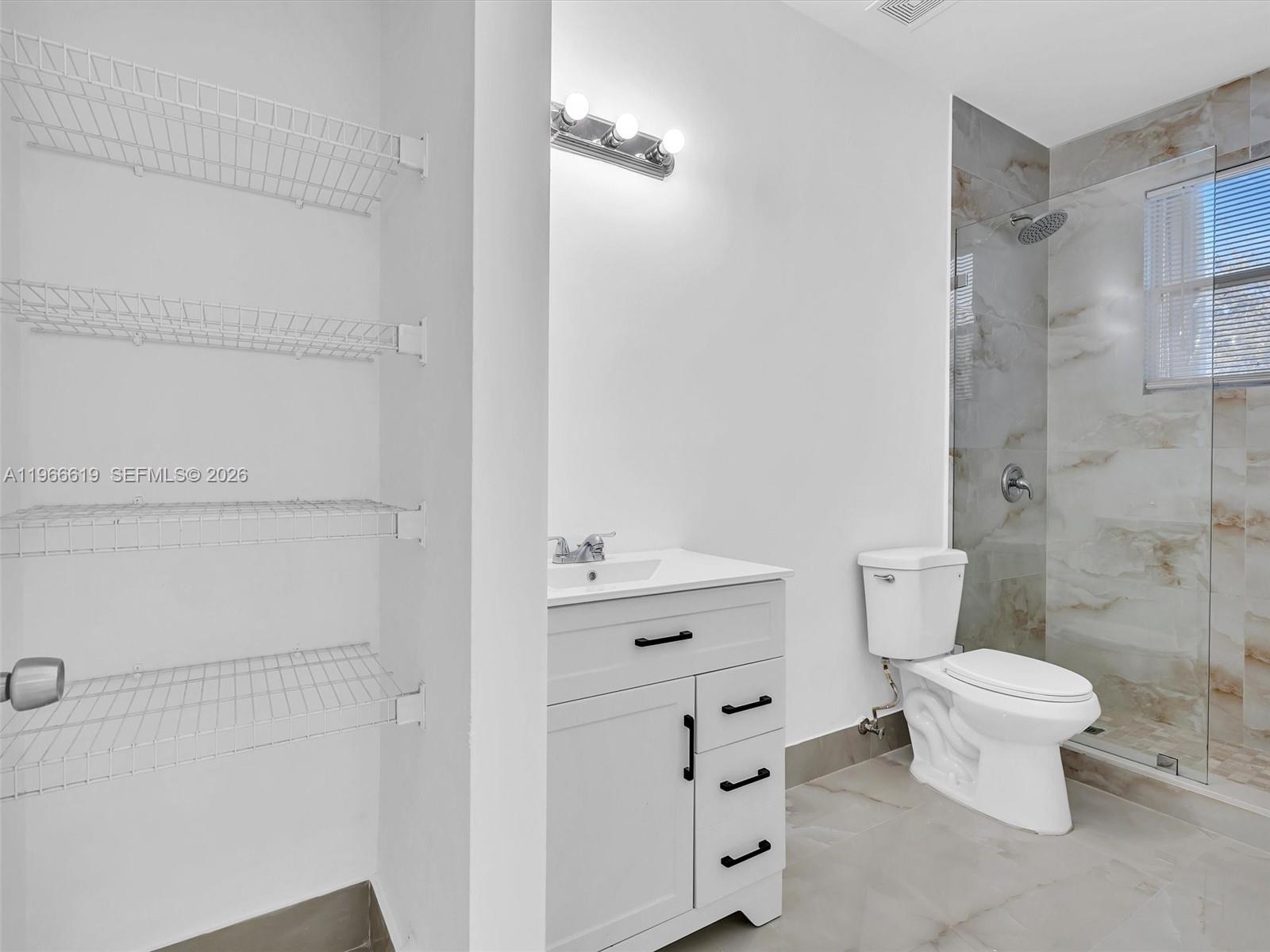 3830 SW 48th Ave Hollywood, FL 33023