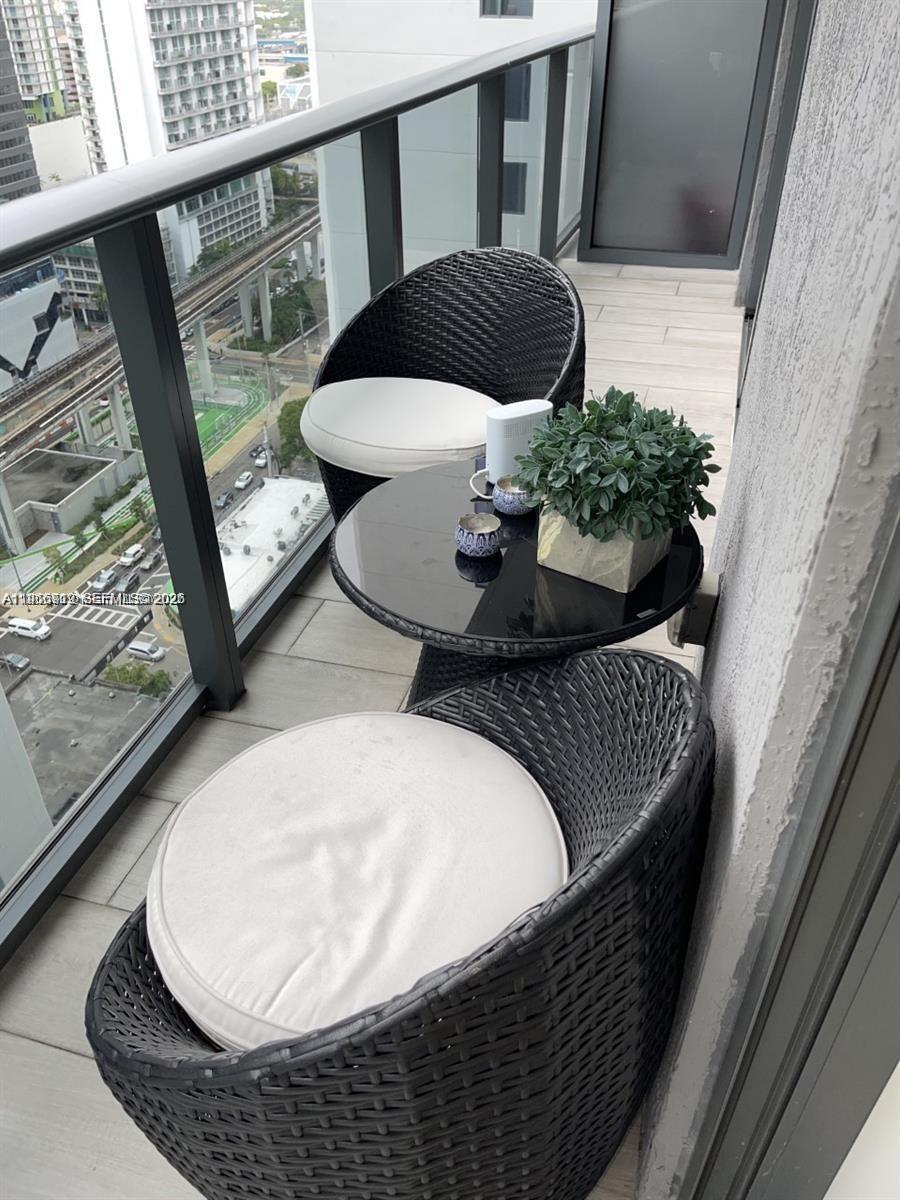 image Brickell Heights West22