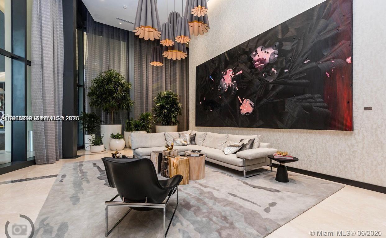 image Brickell Heights West2