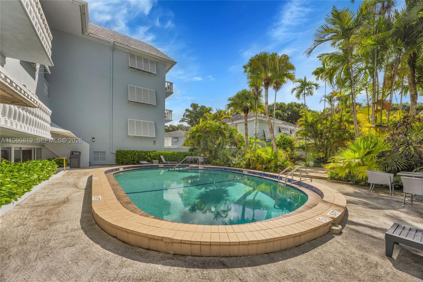 1150 Madruga Ave #B301 Coral Gables, FL 33146