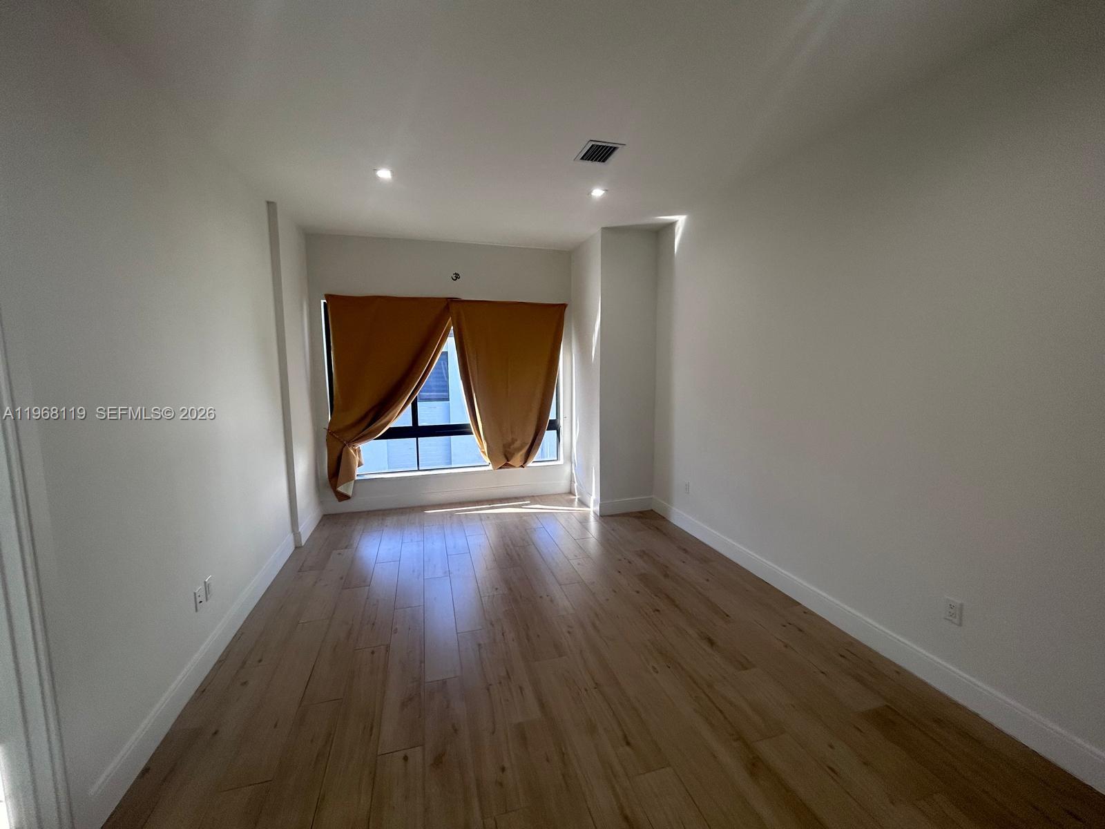 4454 NW 80th Ave Doral, FL 33166