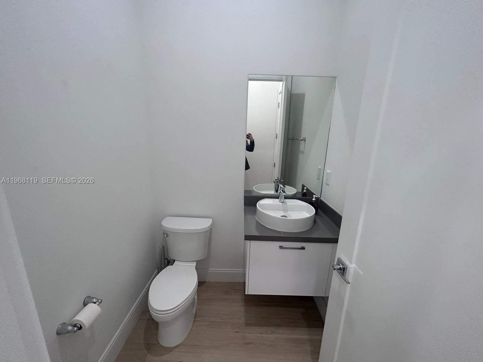 4454 NW 80th Ave Doral, FL 33166