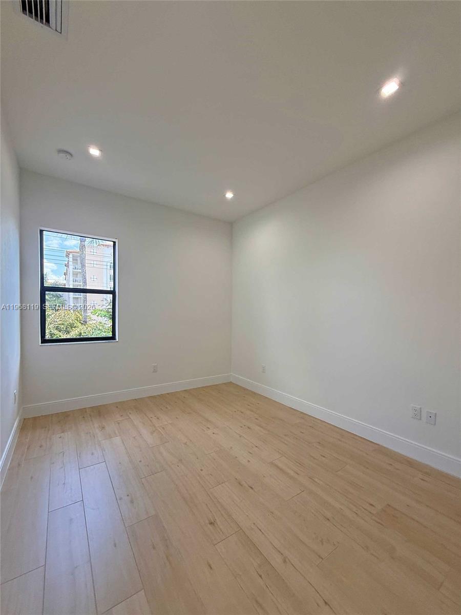 4454 NW 80th Ave Doral, FL 33166