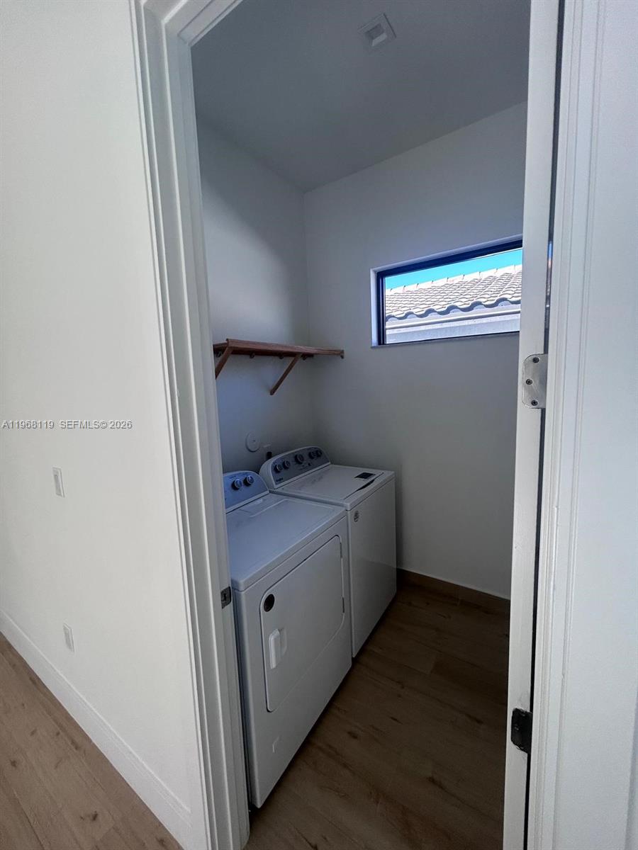 4454 NW 80th Ave Doral, FL 33166