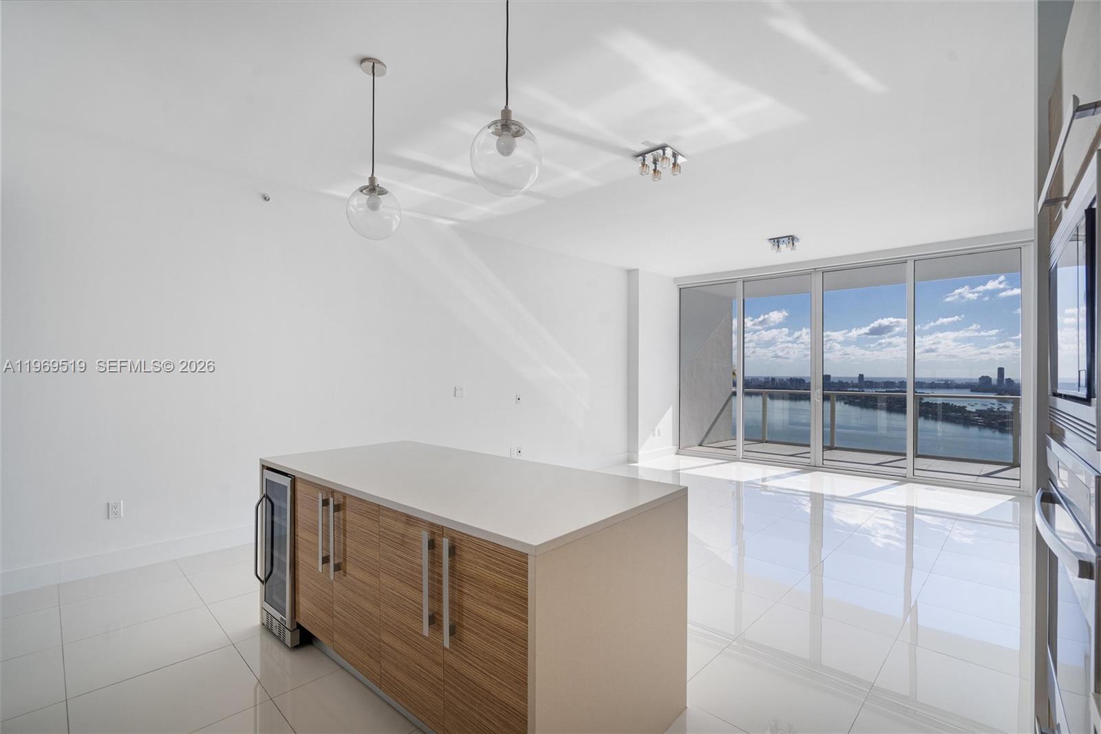 image Paramount Bay15