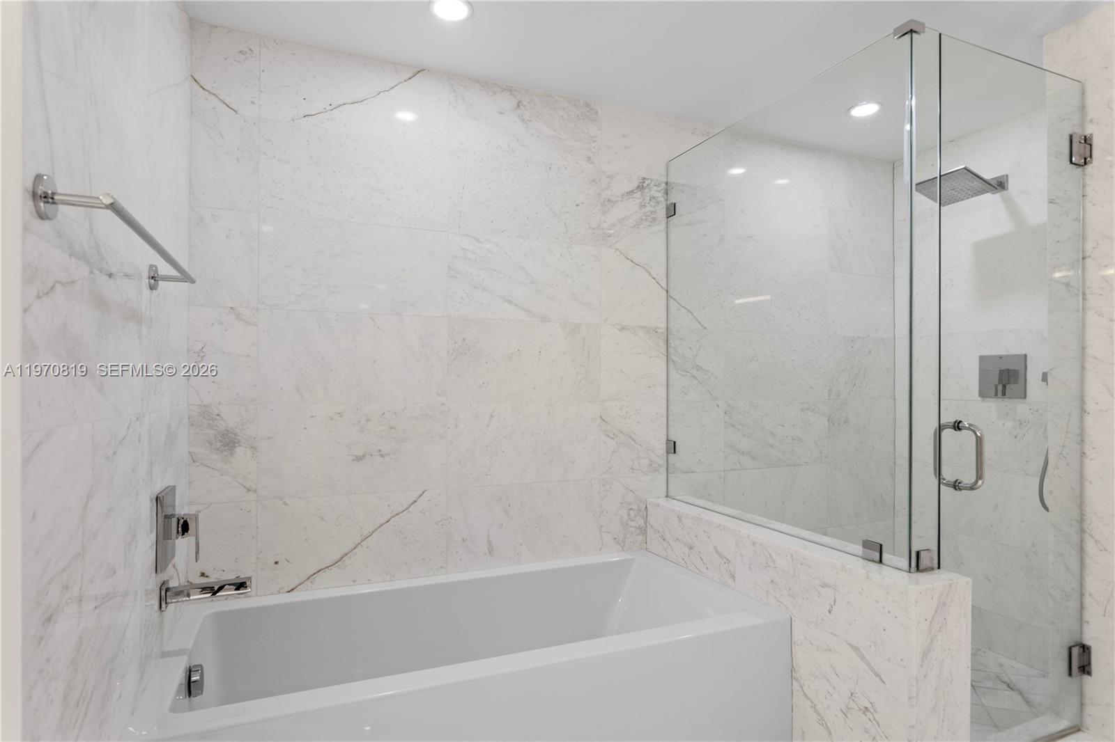 9940 W Bay Hbr Dr #3G-N Bay Harbor Islands, FL 33154