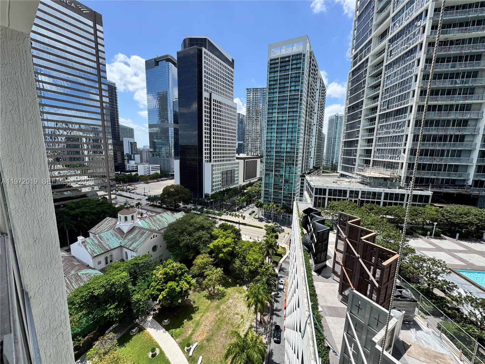 image Icon Brickell II14