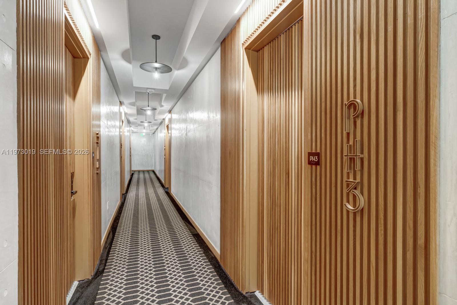 1030 15th St #PH3 Miami Beach, FL 33139