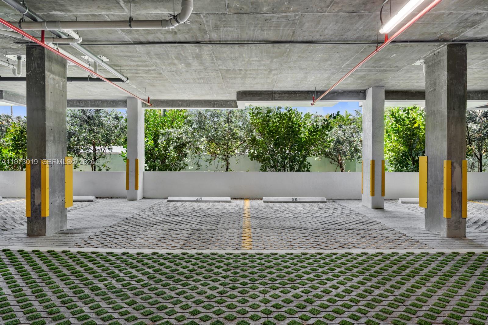 1030 15th St #PH3 Miami Beach, FL 33139