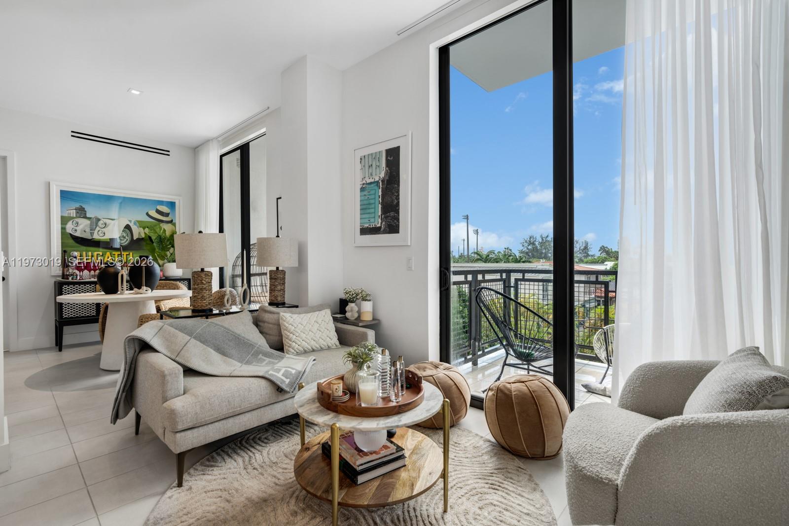 1030 15th St #PH3 Miami Beach, FL 33139