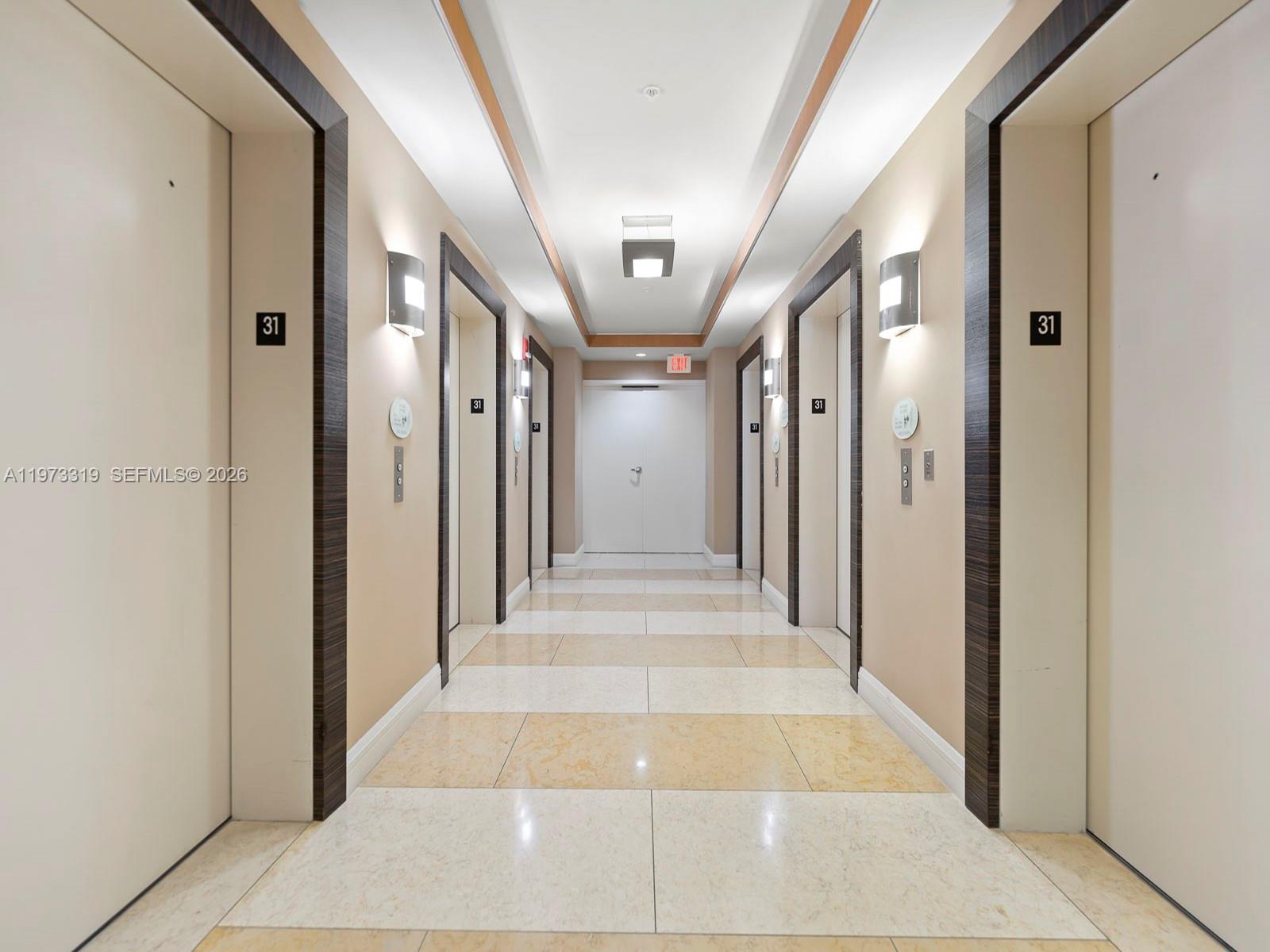 image Vizcayne South58