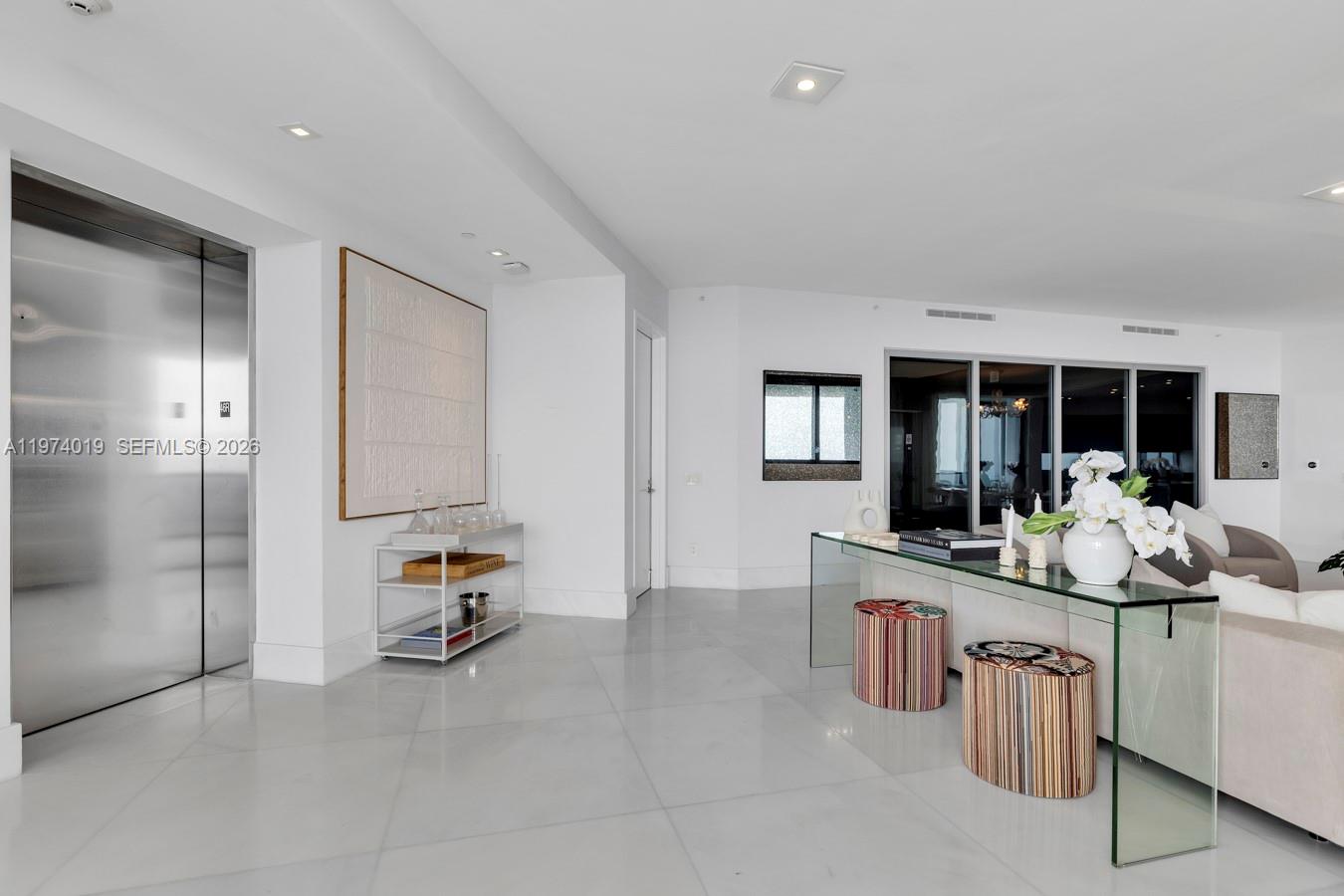 18555 Collins Ave #4605 Sunny Isles Beach, FL 33160