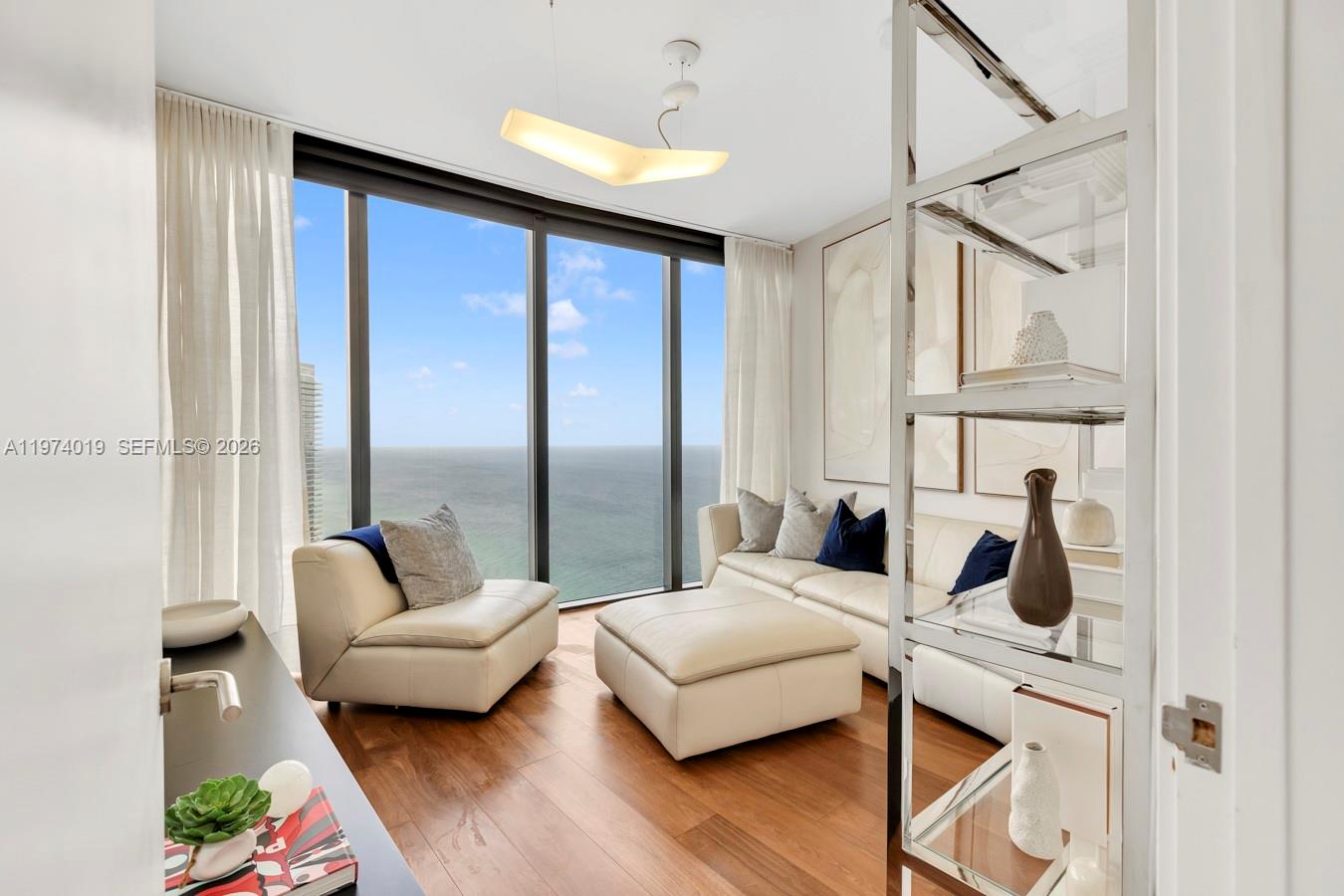 18555 Collins Ave #4605 Sunny Isles Beach, FL 33160