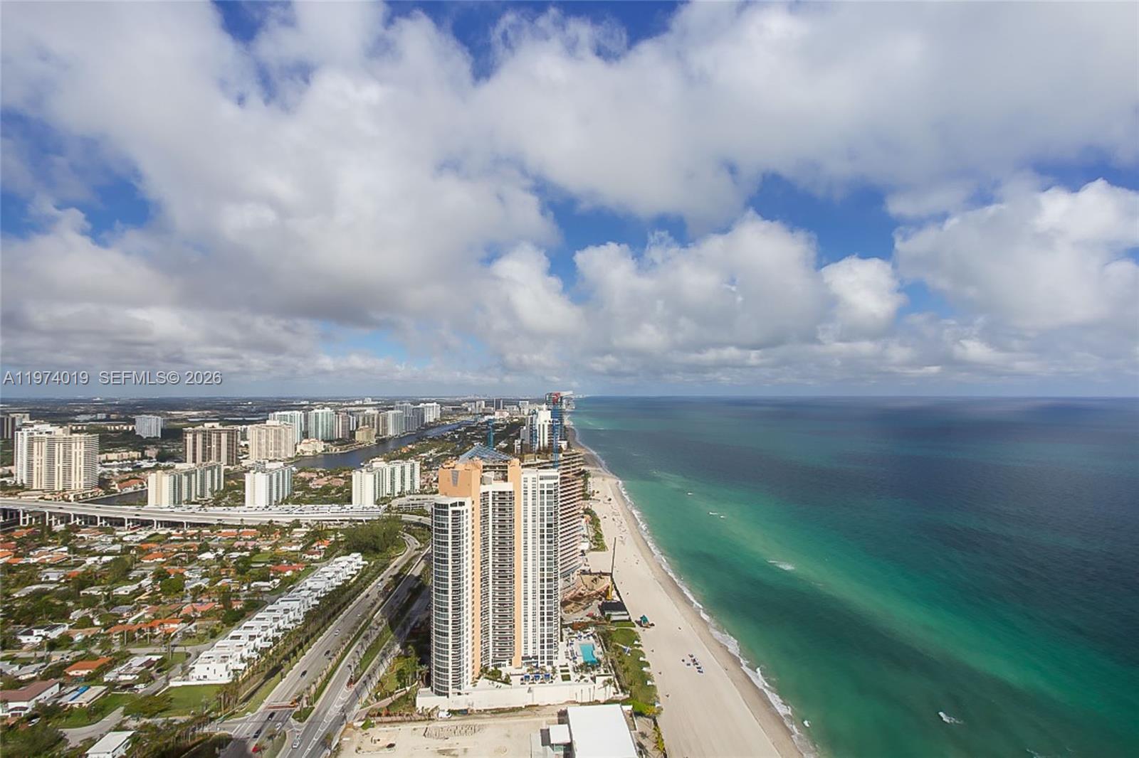 18555 Collins Ave #4605 Sunny Isles Beach, FL 33160
