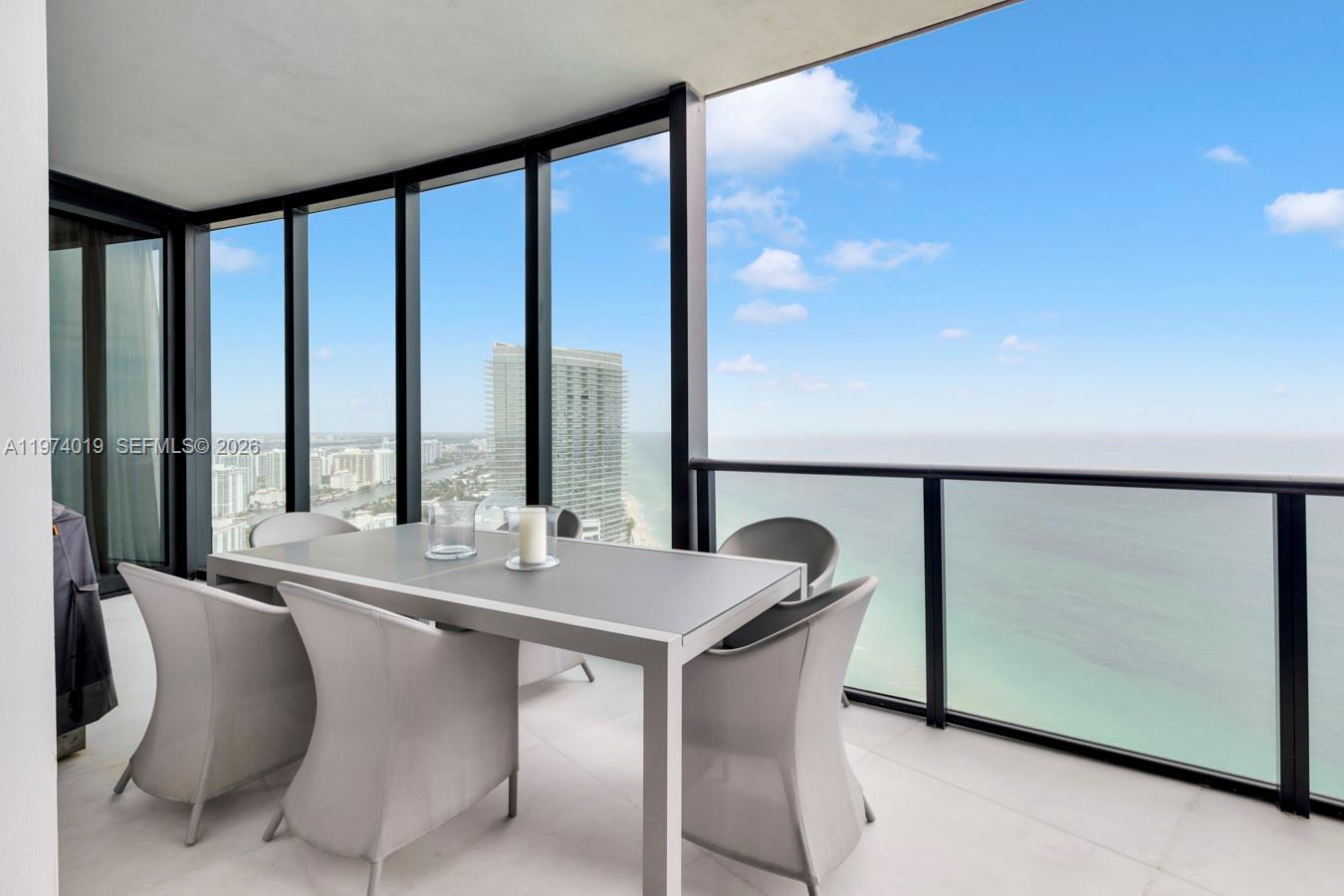18555 Collins Ave #4605 Sunny Isles Beach, FL 33160