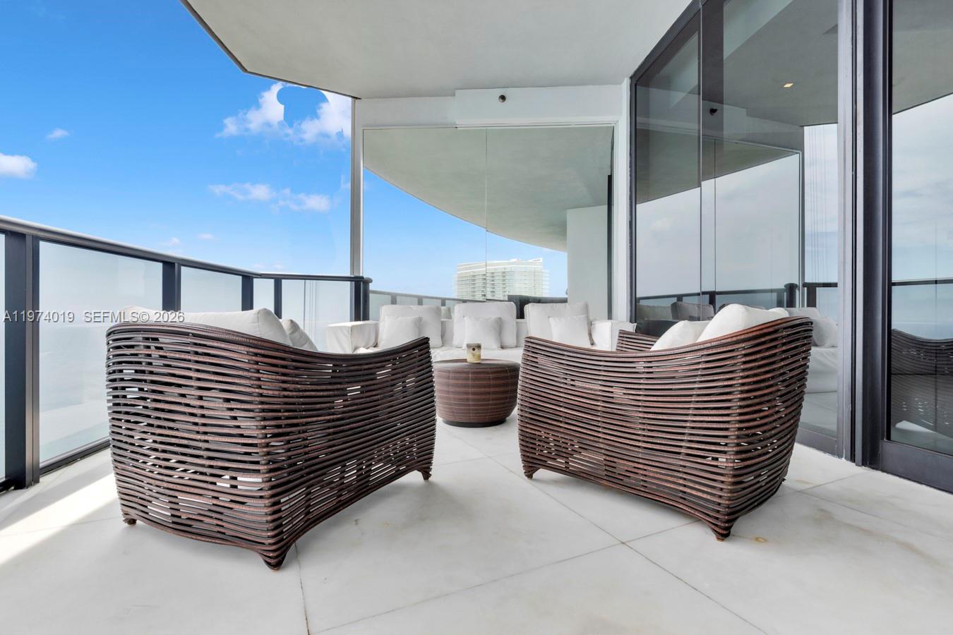 18555 Collins Ave #4605 Sunny Isles Beach, FL 33160