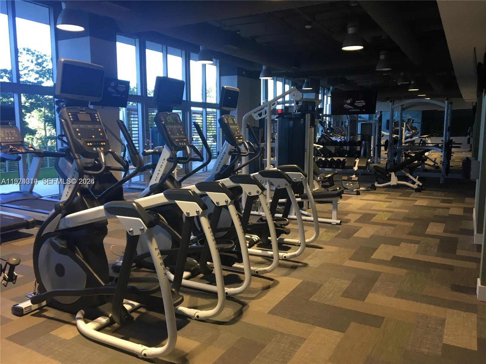 16385 Biscayne Blvd #1120 North Miami Beach, FL 33160