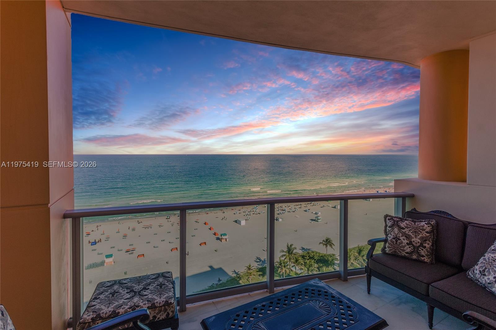 1455 Ocean Dr #1607 Miami Beach, FL 33139