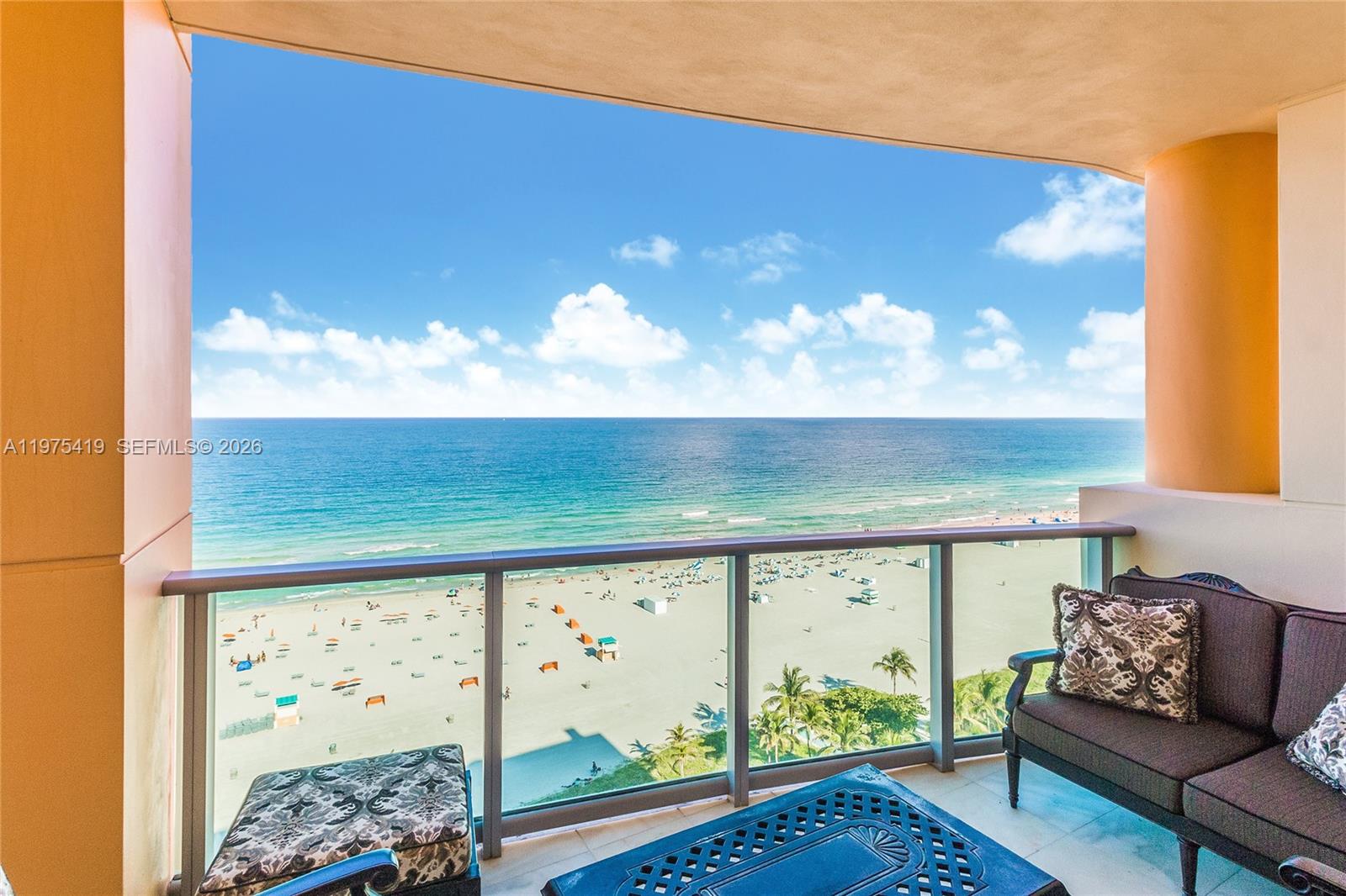 1455 Ocean Dr #1607 Miami Beach, FL 33139