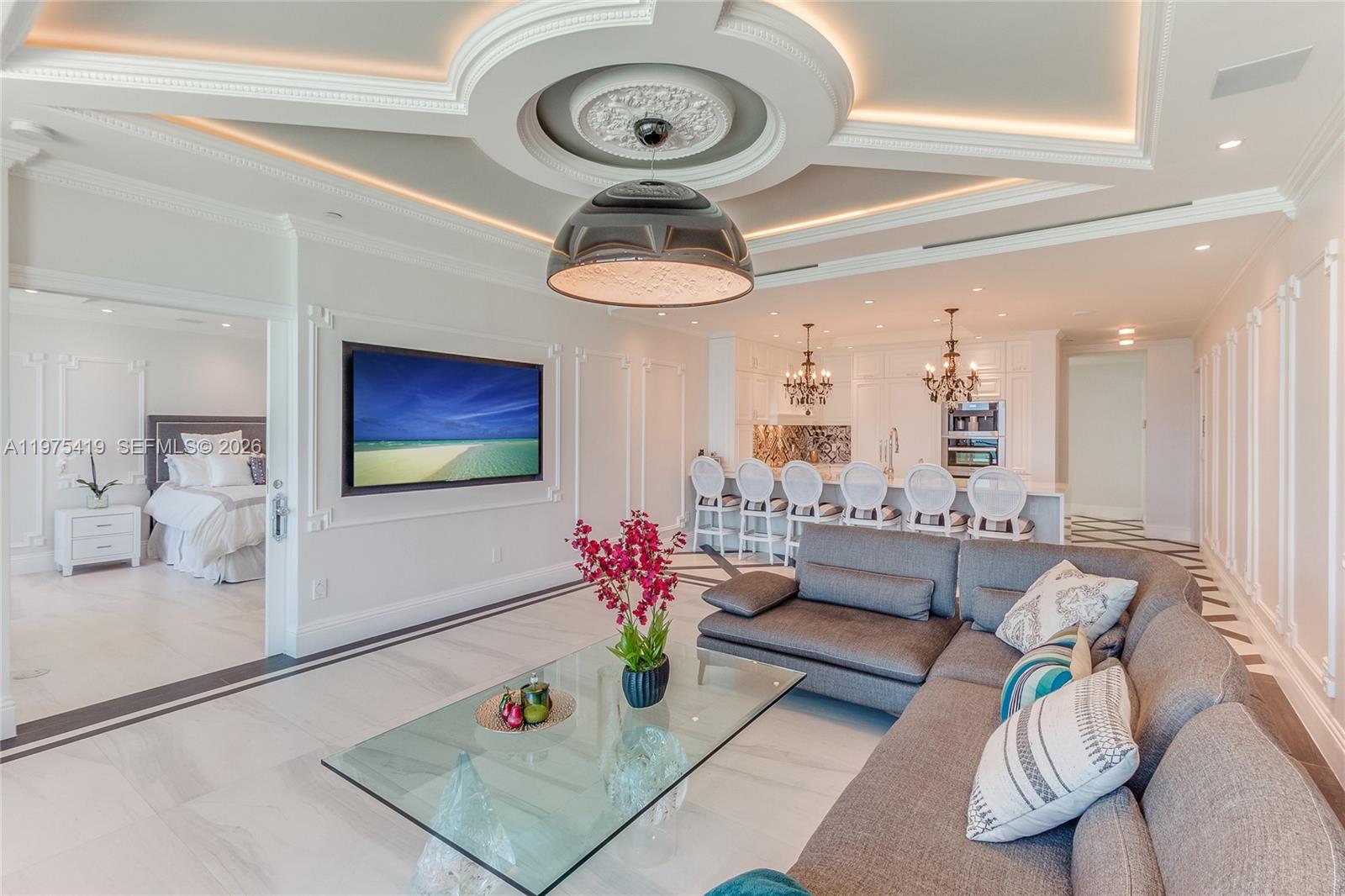 1455 Ocean Dr #1607 Miami Beach, FL 33139