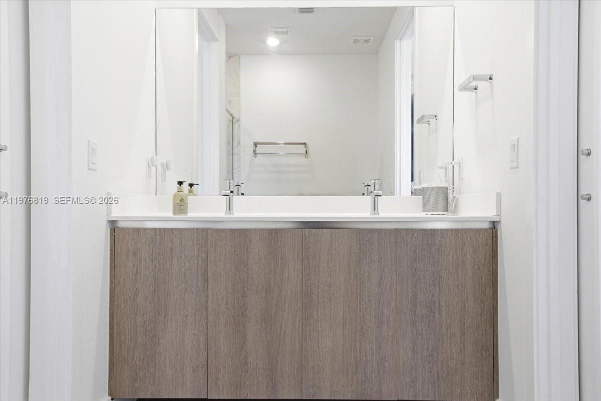 12060 SW 82nd Pl Miami, FL 33156