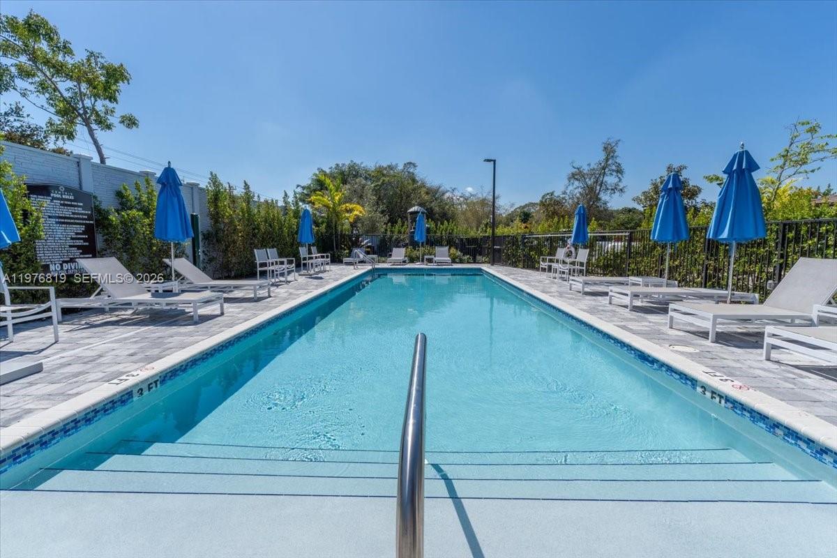 12060 SW 82nd Pl Miami, FL 33156