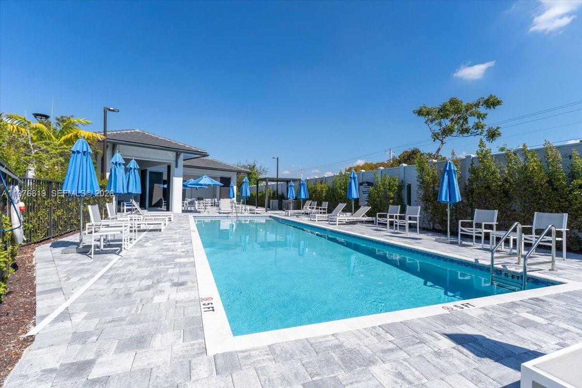 12060 SW 82nd Pl Miami, FL 33156