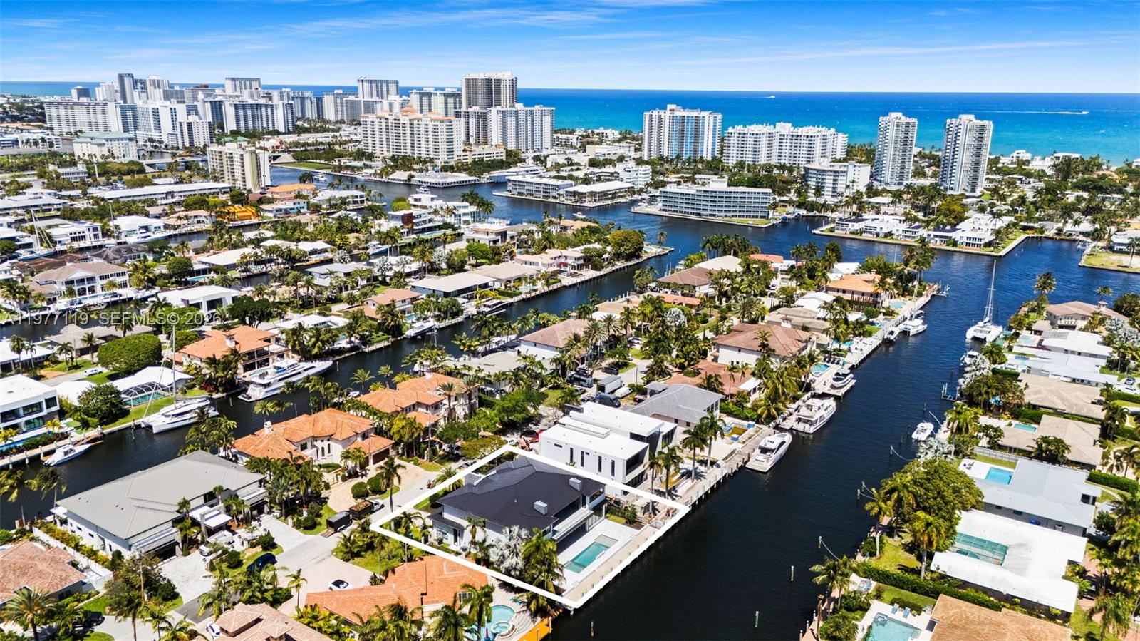 2848 NE 26th Pl Fort Lauderdale, FL 33306