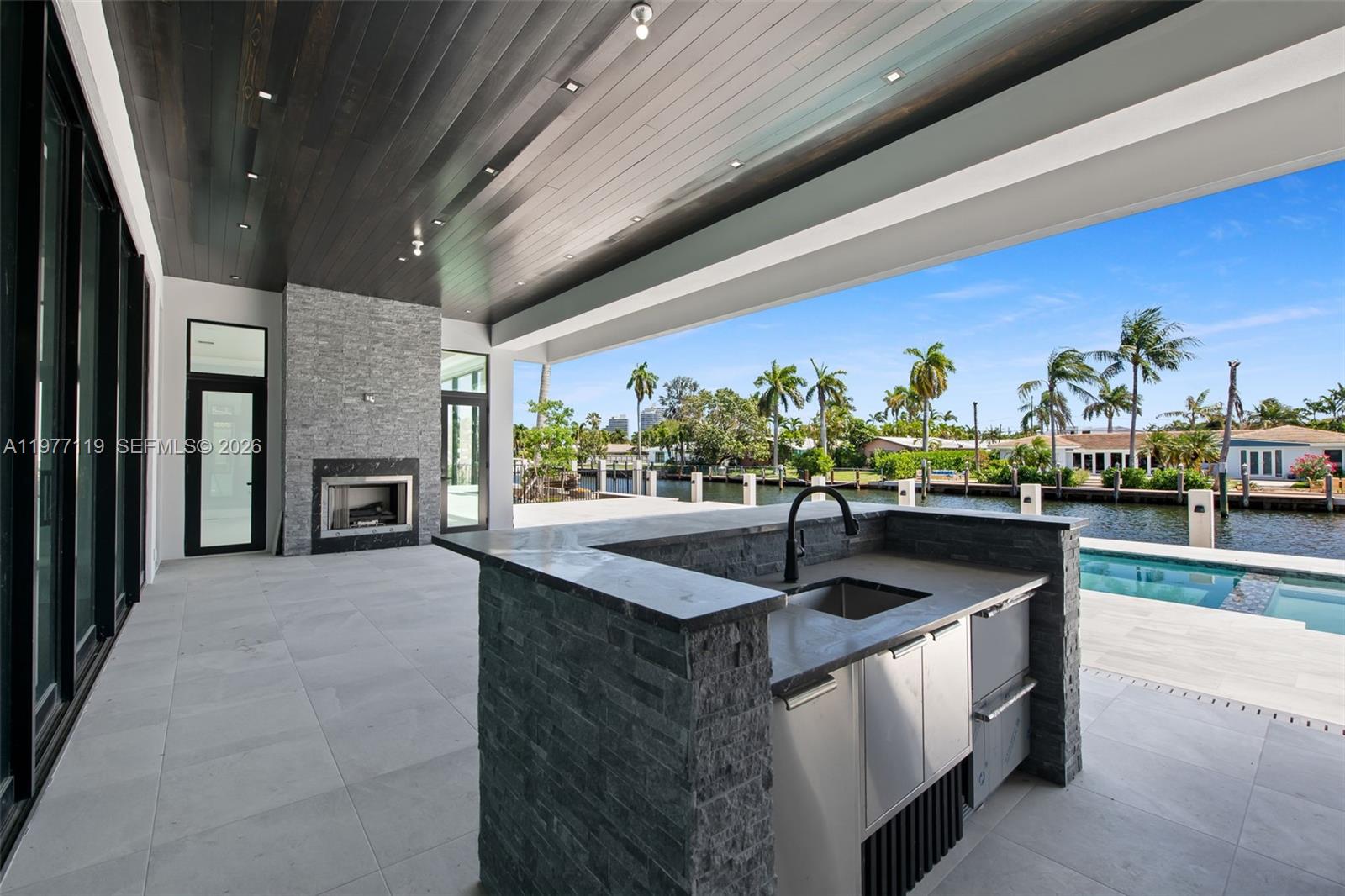 2848 NE 26th Pl Fort Lauderdale, FL 33306