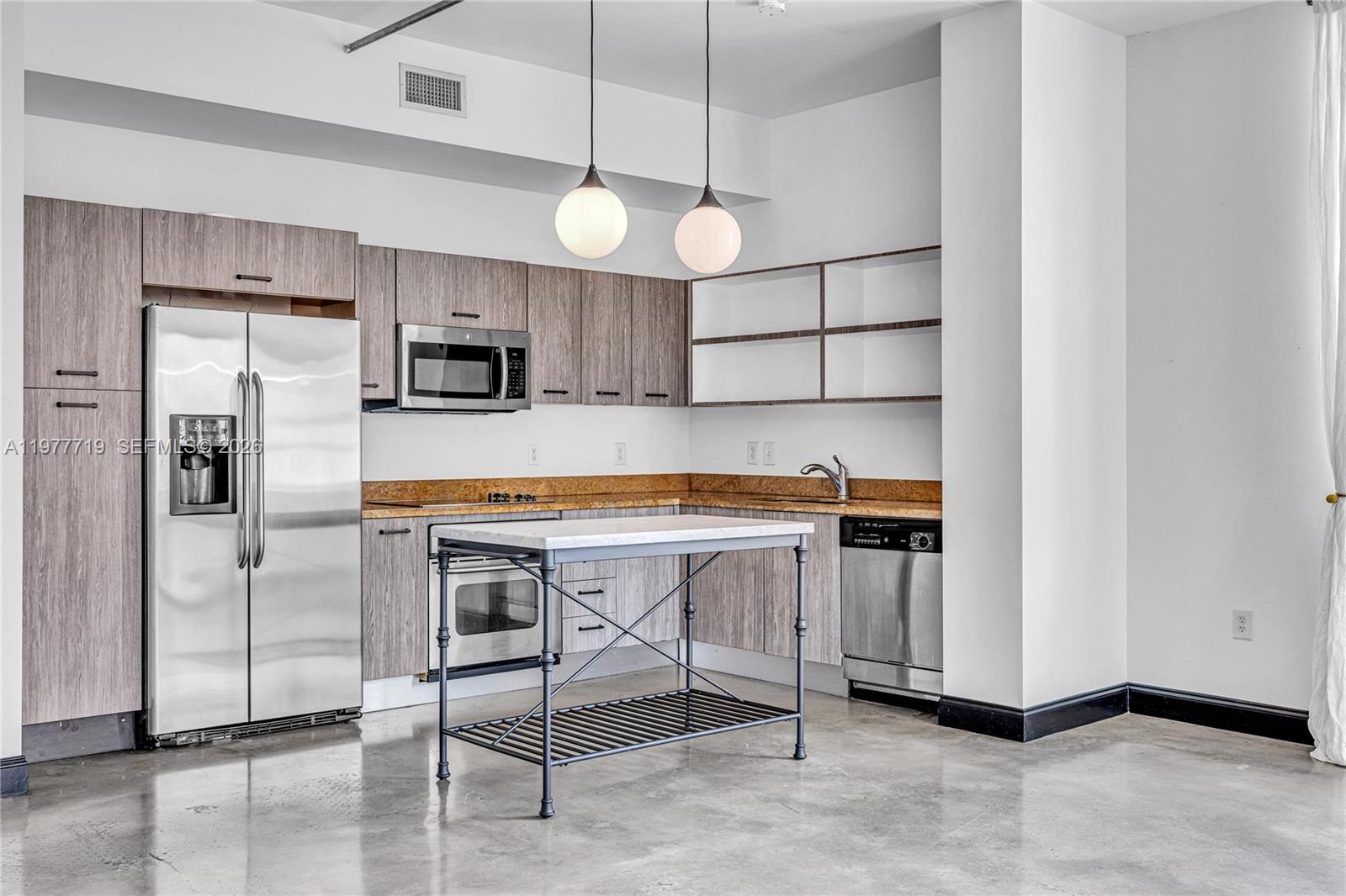 2275 Biscayne Blvd #504