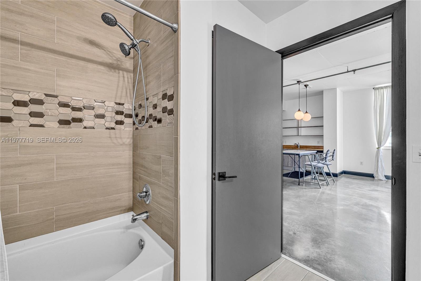 2275 Biscayne Blvd #504 Miami, FL 33137