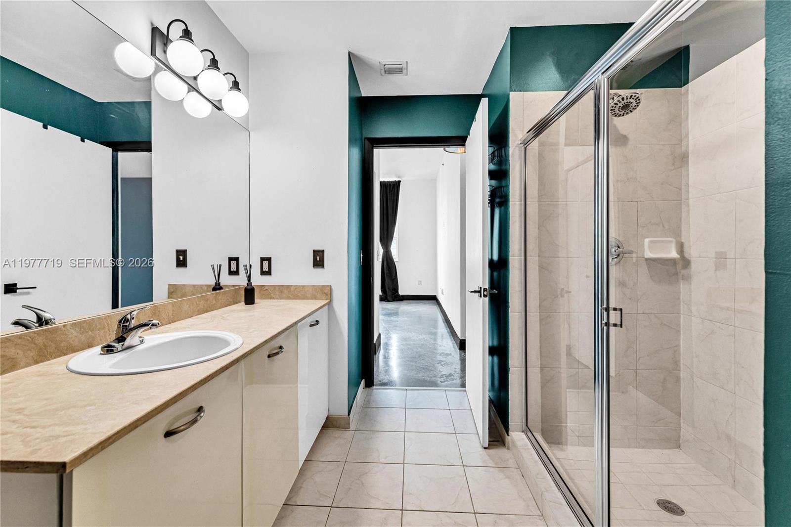 2275 Biscayne Blvd #504 Miami, FL 33137