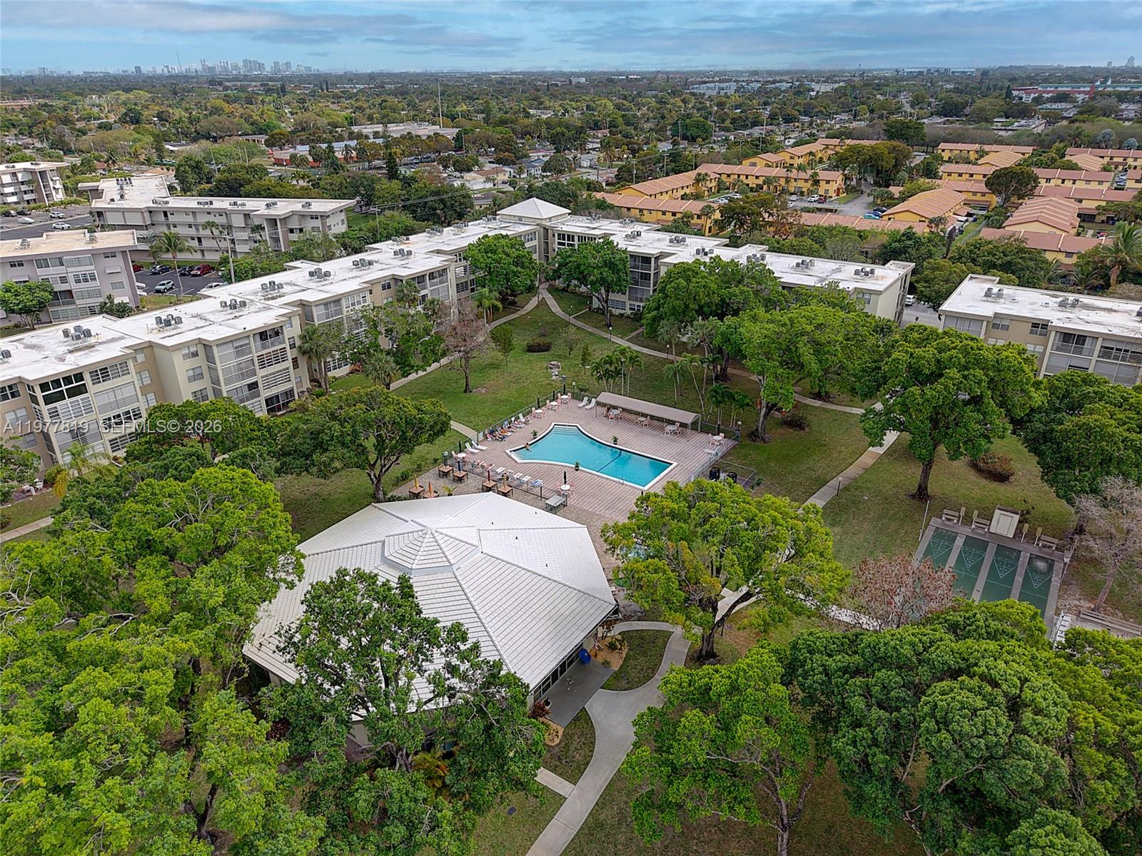 2998 NW 48th Ter #420 Lauderdale Lakes, FL 33313