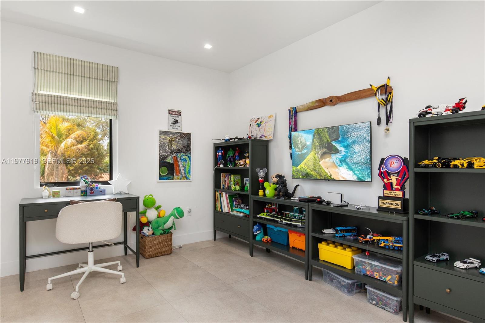 2225 SW 18th Ave Miami, FL 33145