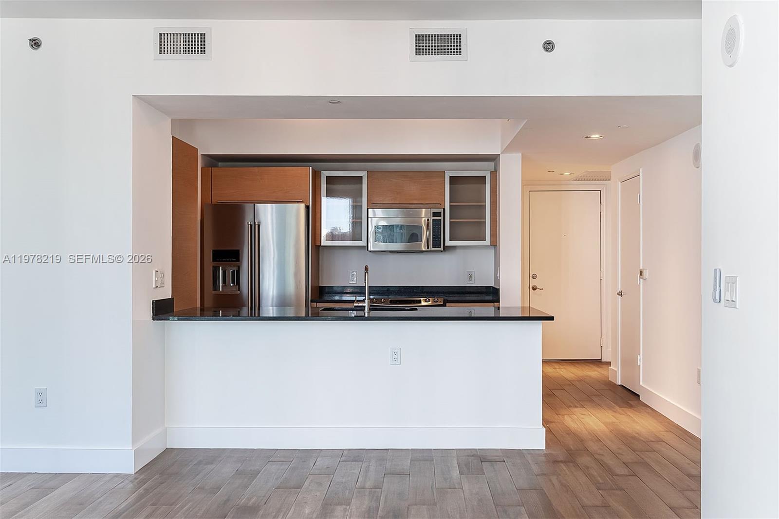 951 Brickell Ave #1711 Miami, FL 33131