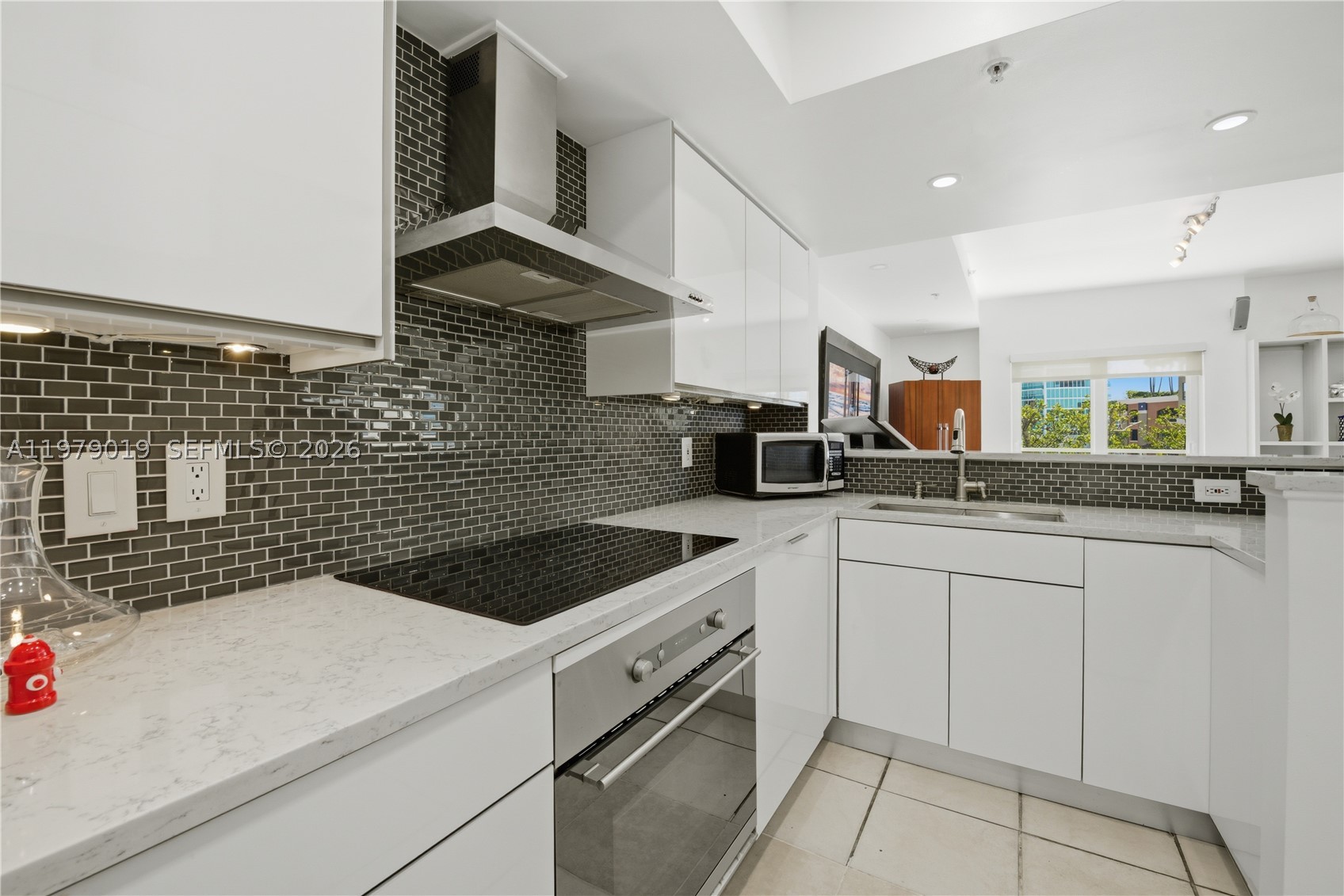 120 Jefferson Ave #12022 Miami Beach, FL 33139