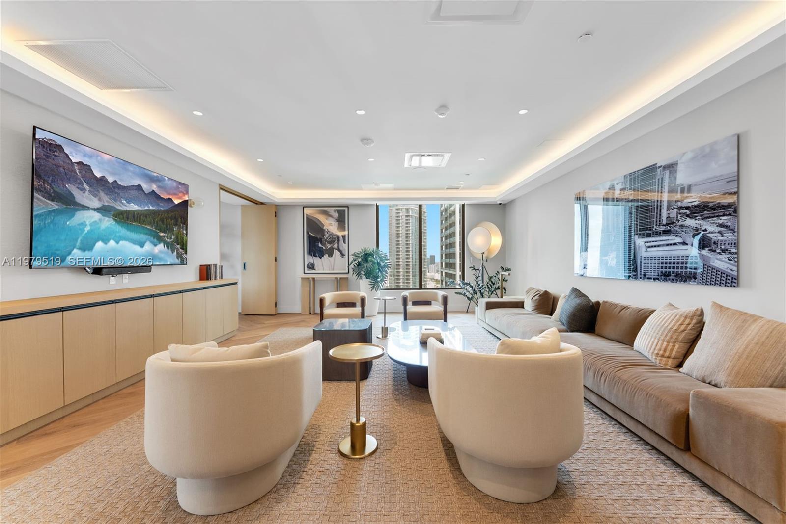 image 501 FIRST Residences14