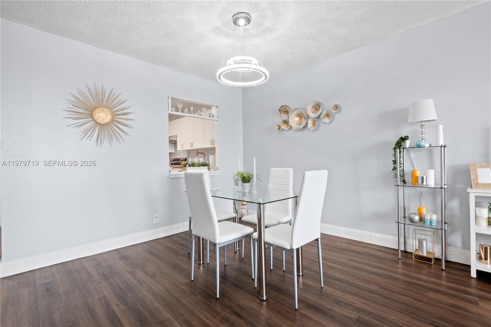 427 Golden Isles Dr #11H Hallandale Beach, FL 33009