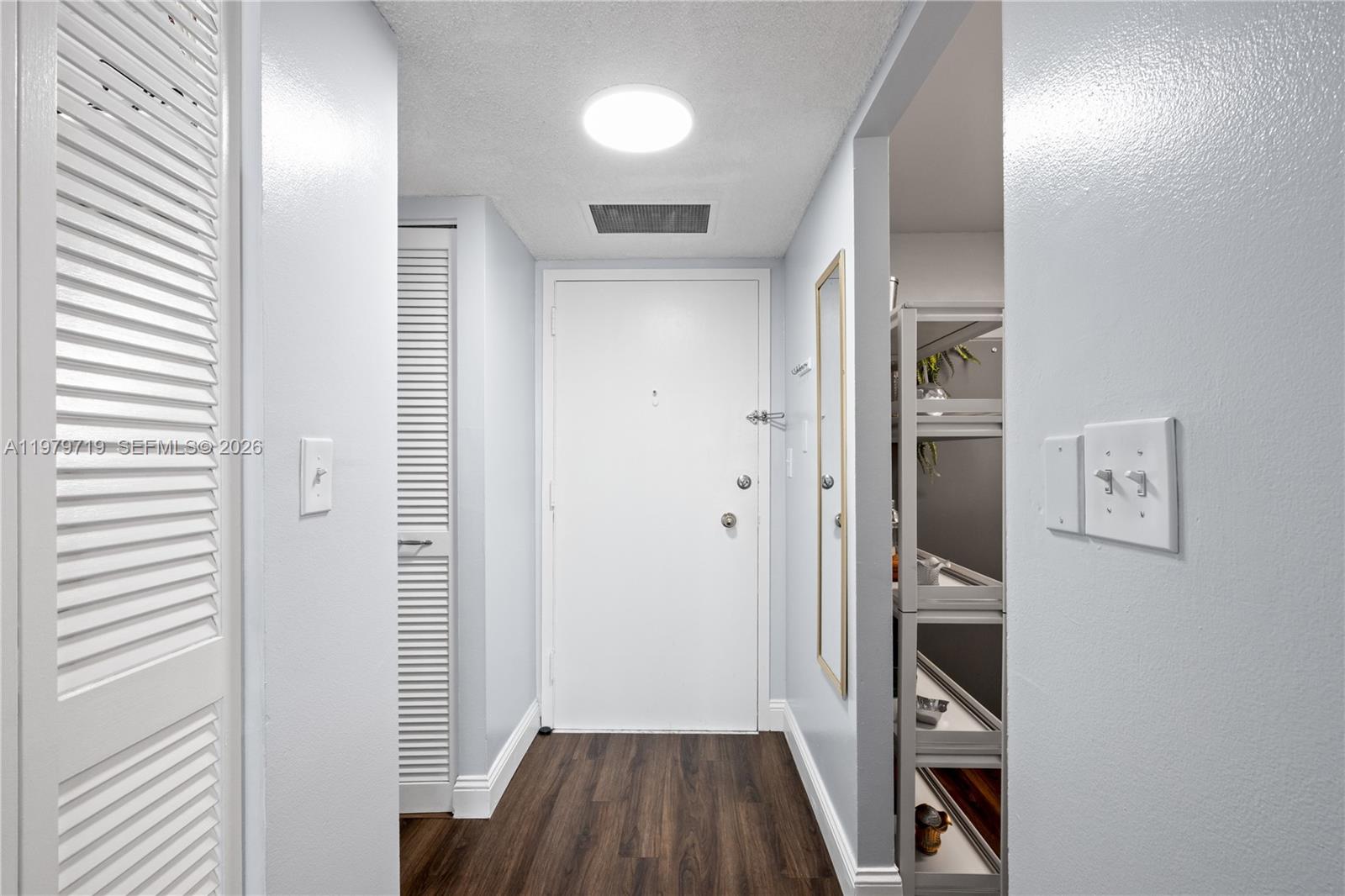 427 Golden Isles Dr #11H Hallandale Beach, FL 33009