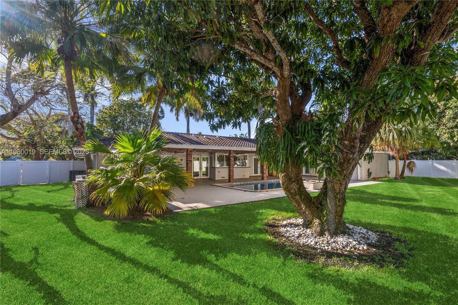 16141 SW 83rd Ave Palmetto Bay, FL 33157