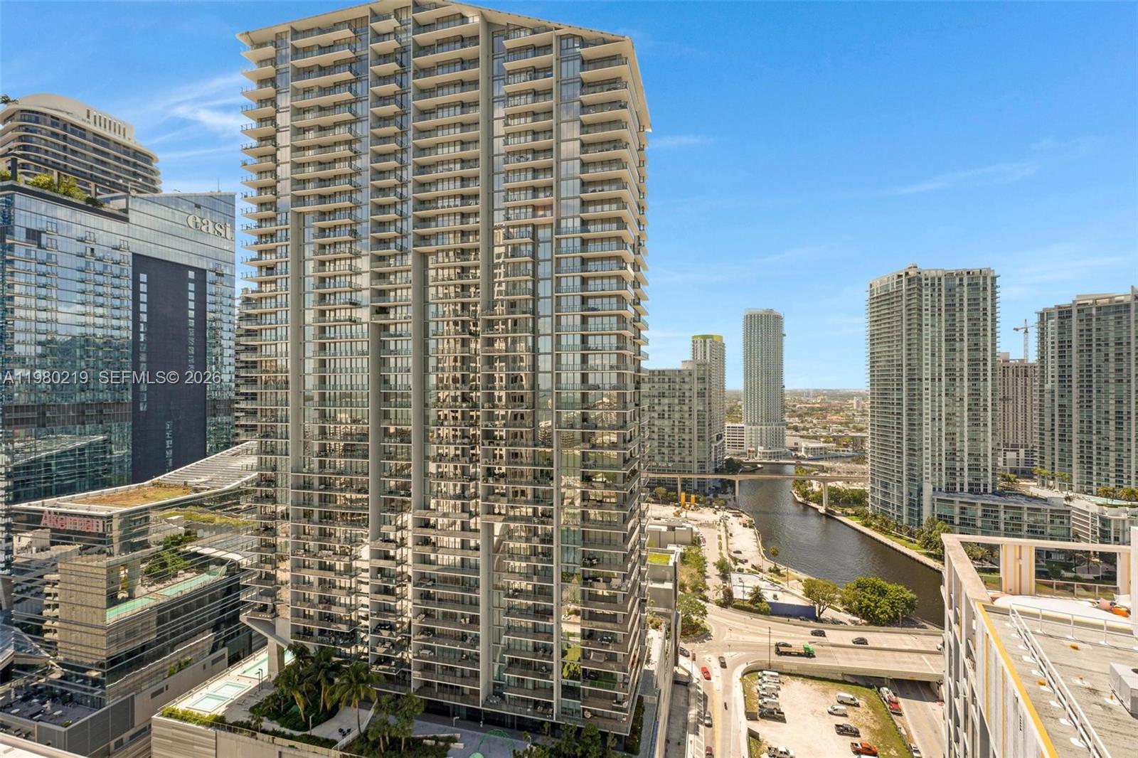 image 500 Brickell West20