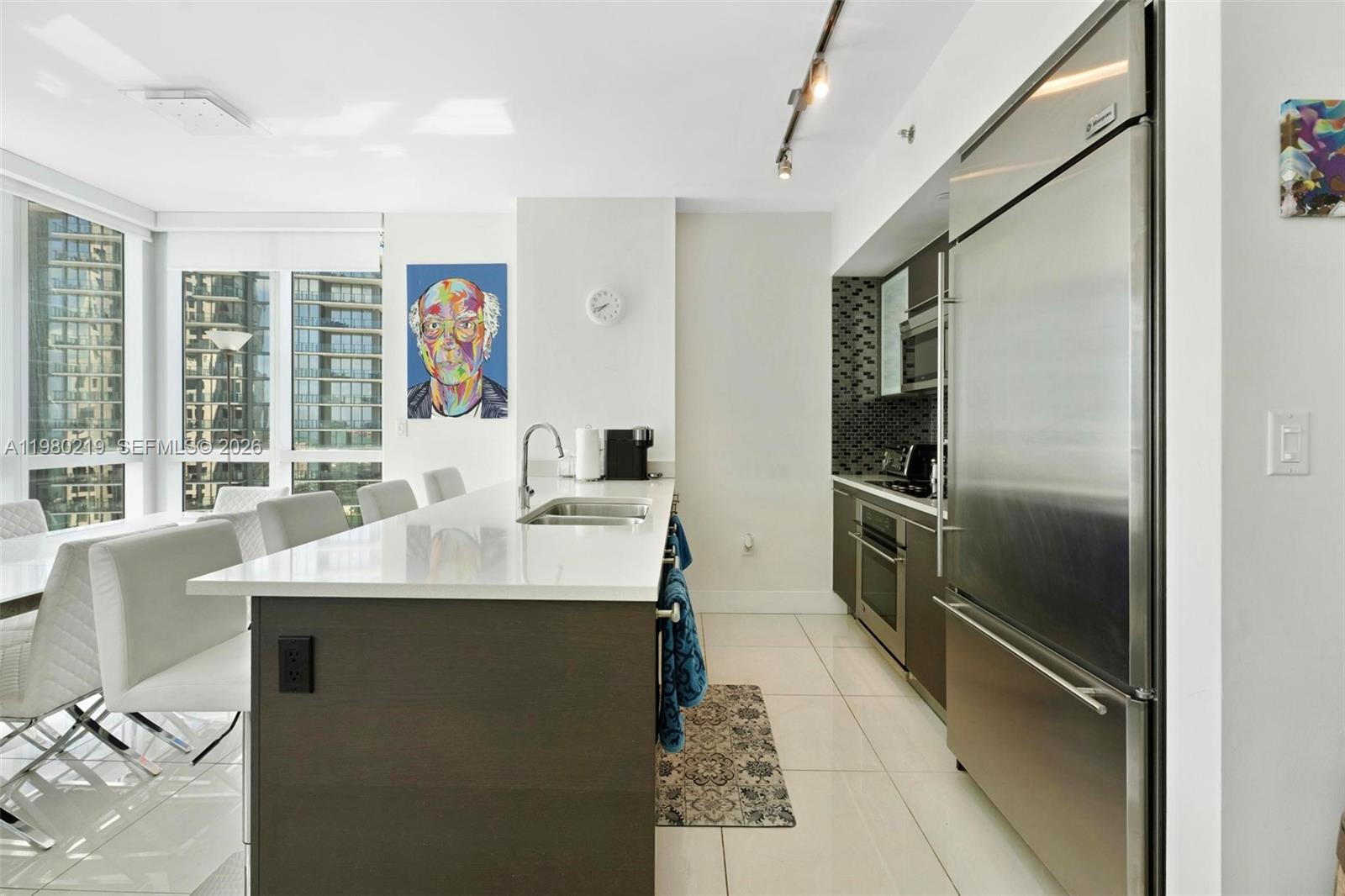 image 500 Brickell West5