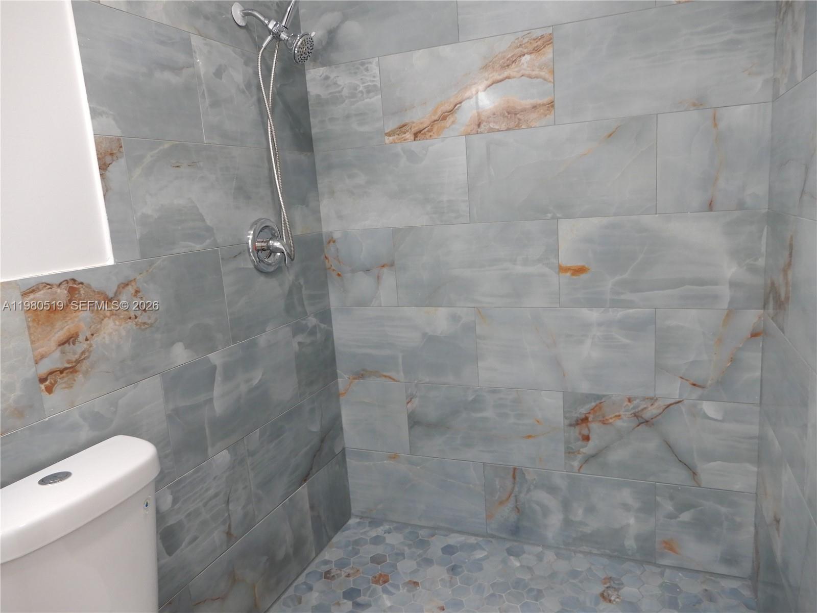 19901 SW 92nd Ave Cutler Bay, FL 33157