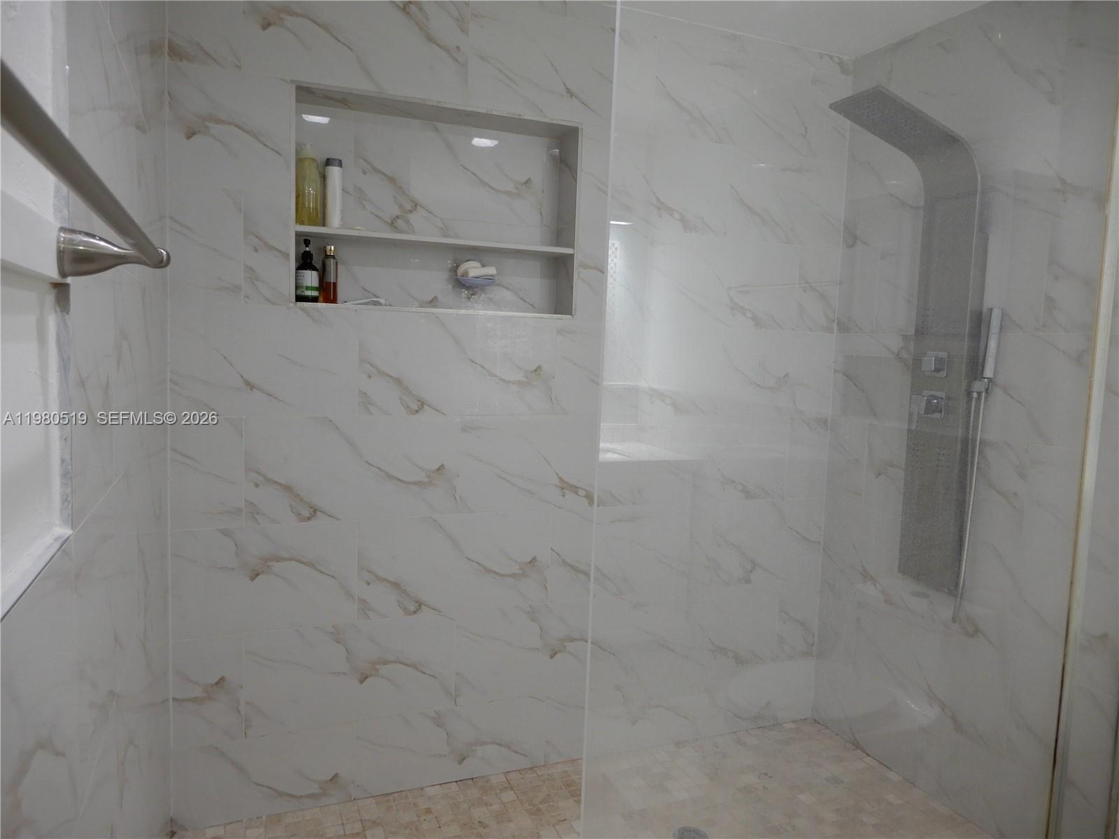 19901 SW 92nd Ave Cutler Bay, FL 33157