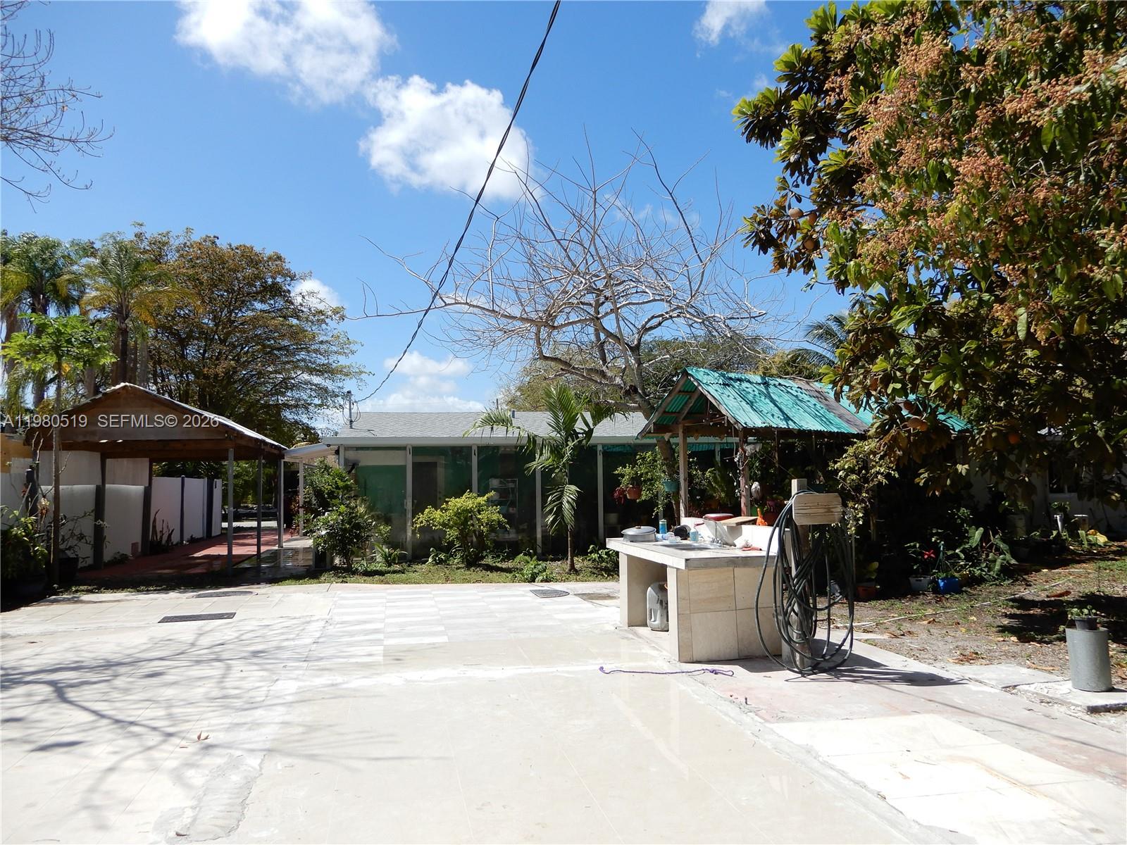 19901 SW 92nd Ave Cutler Bay, FL 33157