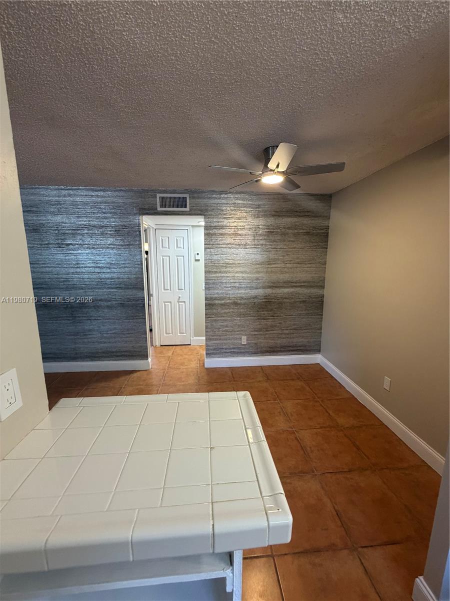 1801 S Treasure Dr #202 North Bay Village, FL 33141