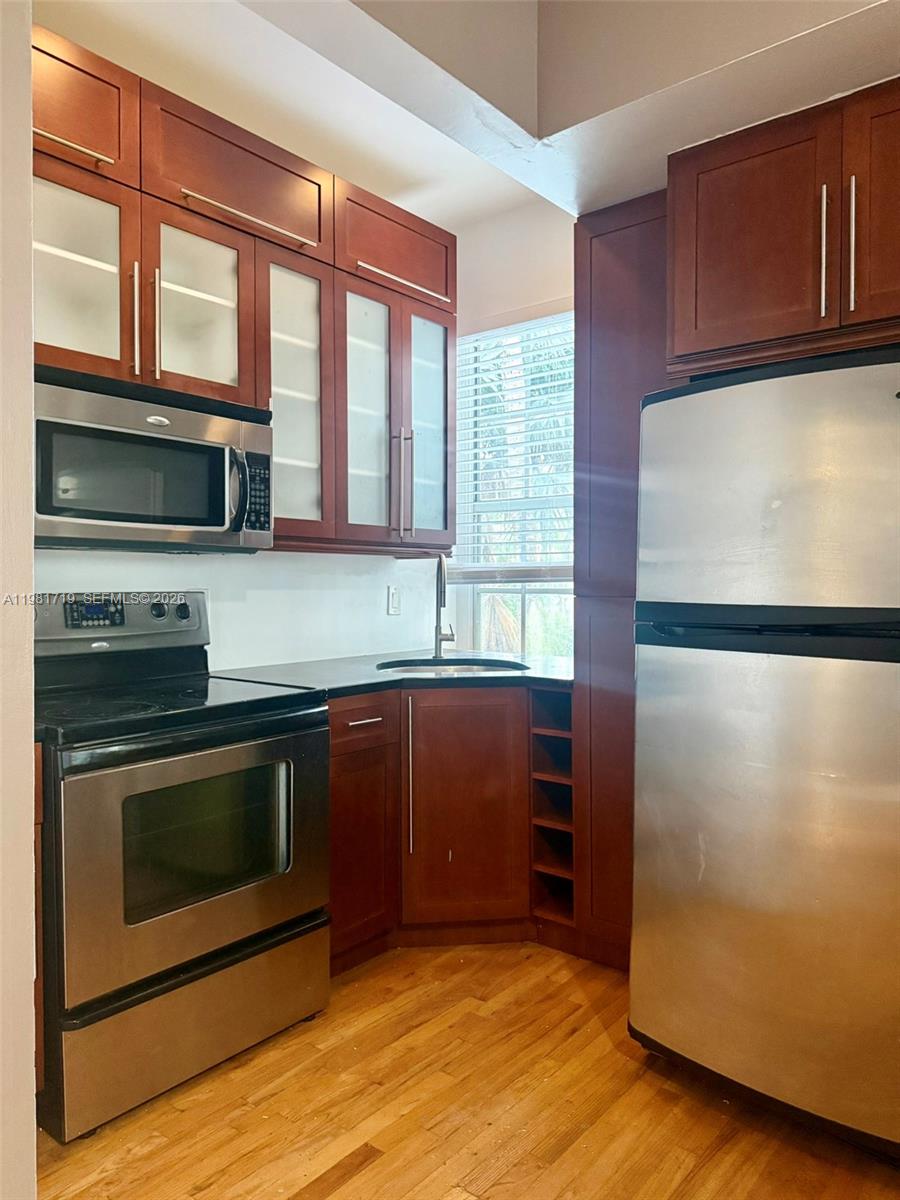 1127 Euclid Ave #203 Miami Beach, FL 33139