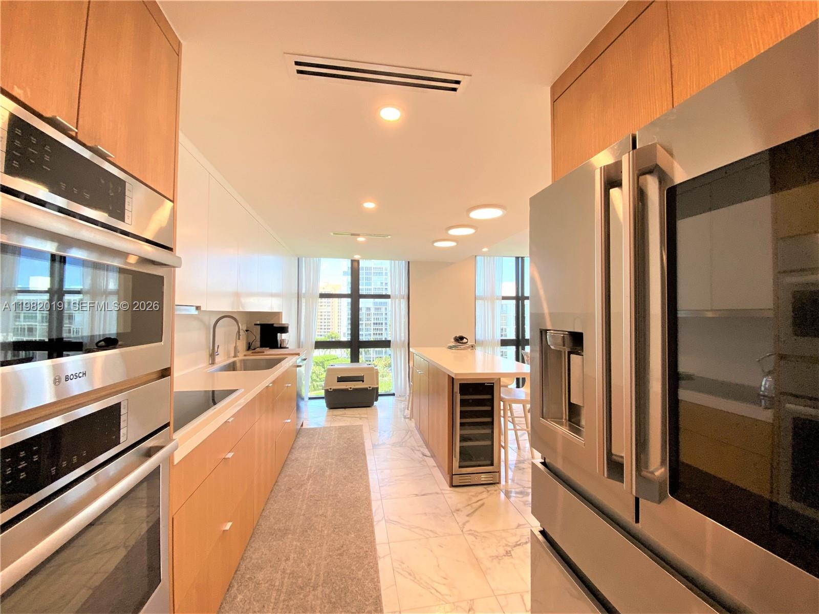 image Towers of Key Biscayne15