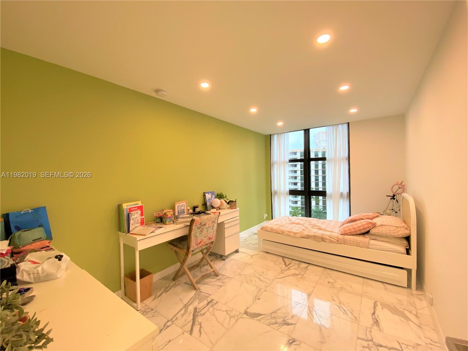 image Towers of Key Biscayne27