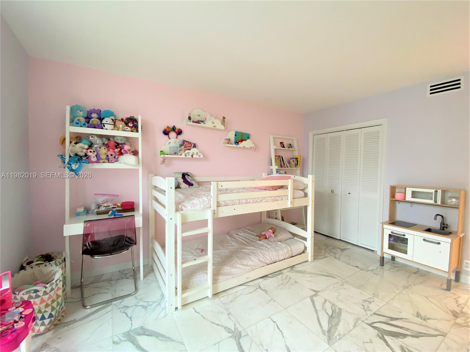 image Towers of Key Biscayne30